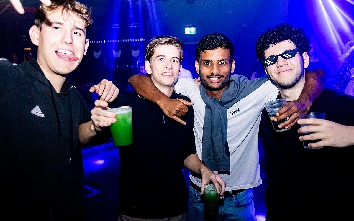 2025 11 18 katze t 5