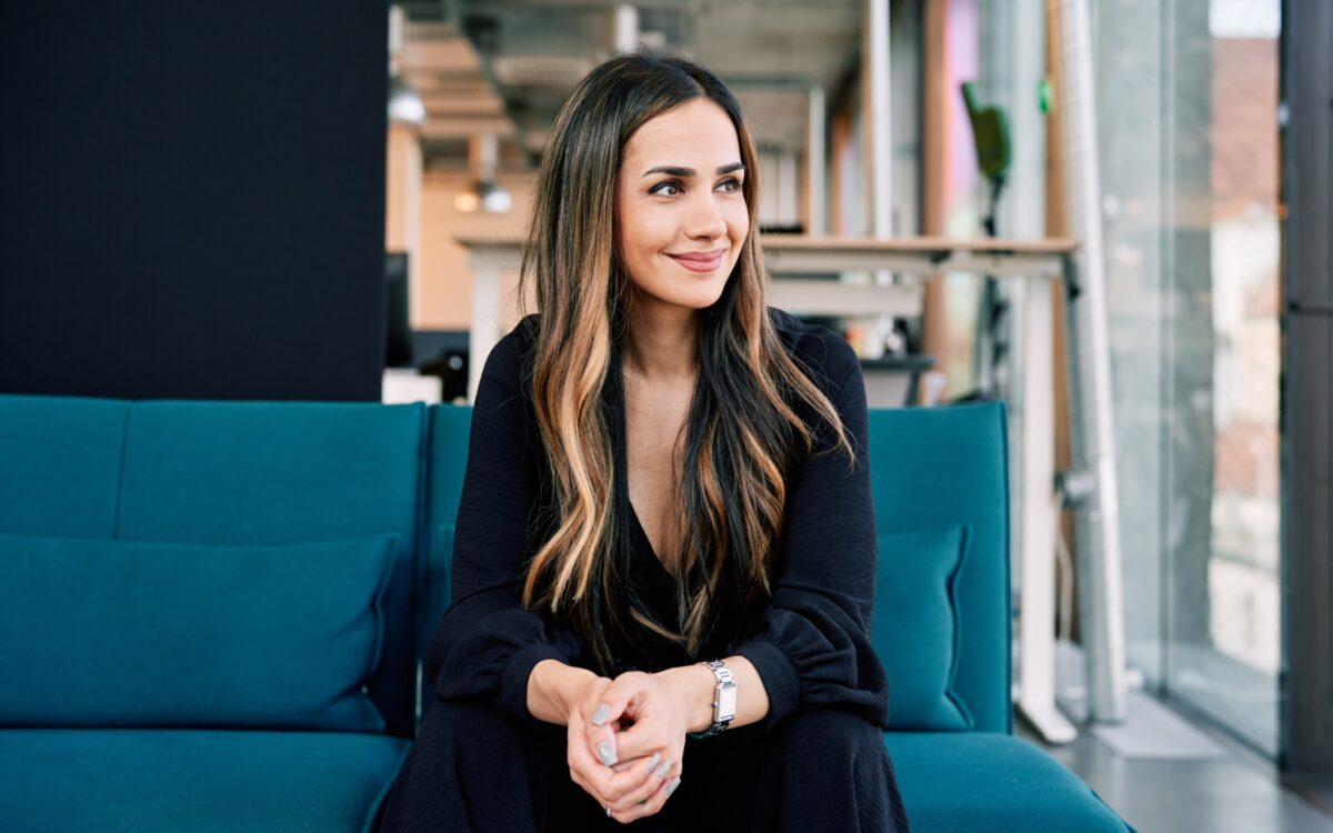 Annahita Esmailzadeh Annahita Esmailzadeh