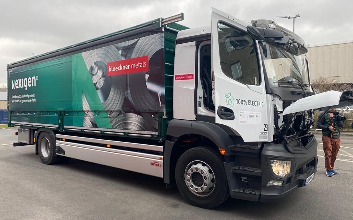 Elektro LKW Kloeckner Metal Wuerzburg seitlich Elektro LKW Kloeckner Metal Wuerzburg seitlich