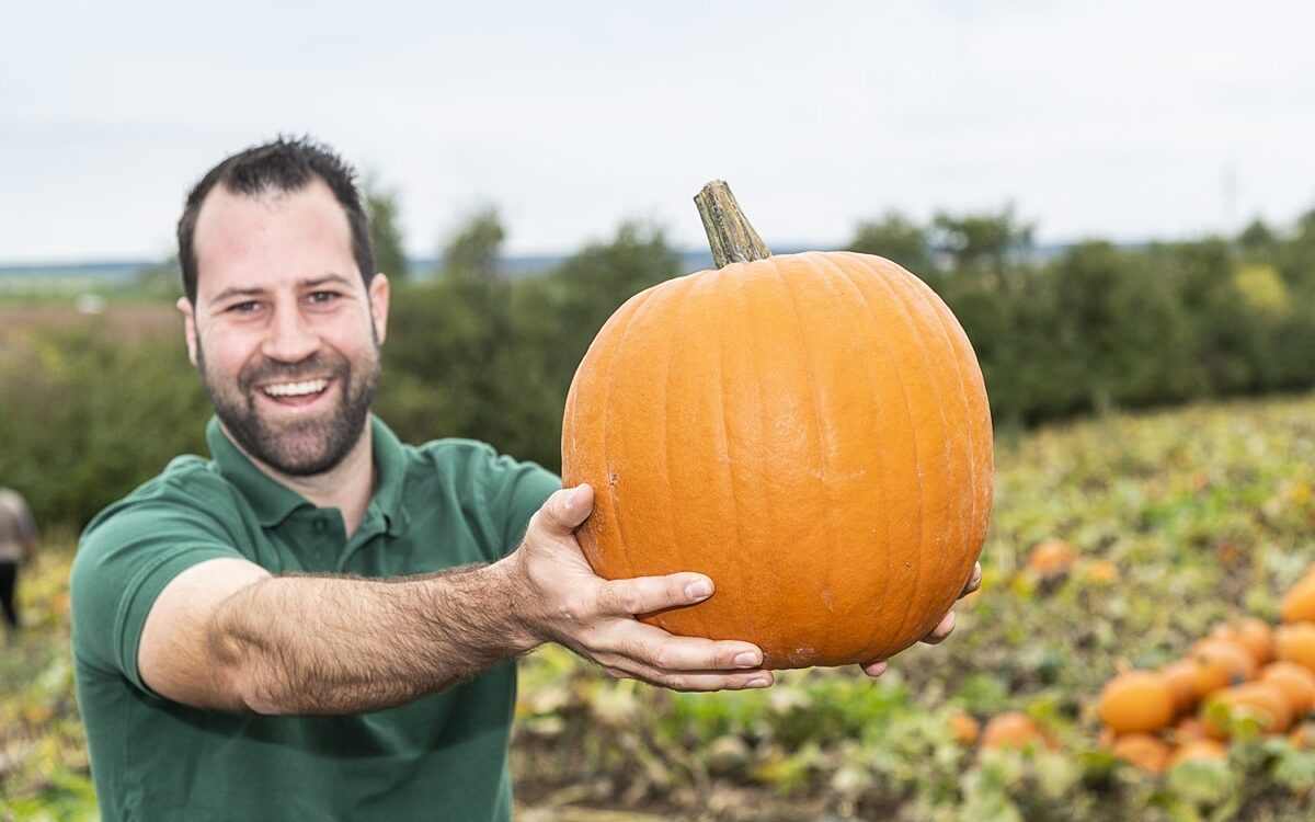 Fabian Kuhn von Hof Kuhn aus Giebelstadt Fabian Kuhn von Hof Kuhn aus Giebelstadt
