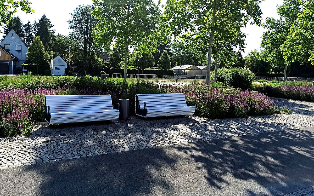 Gartenscahugelaende Kitzingen Baenke Bepflanzung Gartenscahugelaende Kitzingen Baenke Bepflanzung