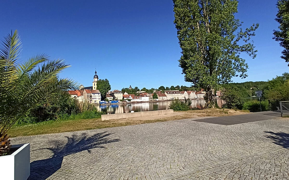 Gartenscahugelaende Kitzingen Palme Kirche 2 Gartenscahugelaende Kitzingen Palme Kirche 2