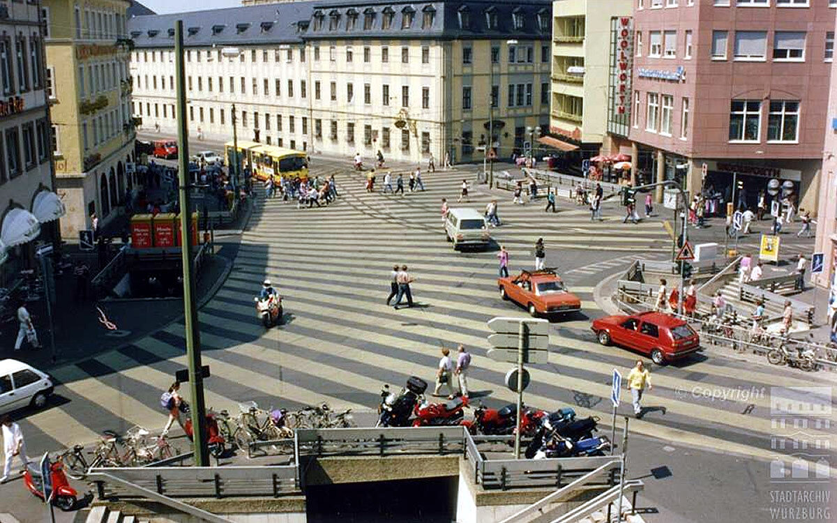 Grosser Zebrastreifen Ende 1992 1996 Schliessung Fussgaengertunnel Grosser Zebrastreifen Ende 1992 1996 Schliessung Fussgaengertunnel