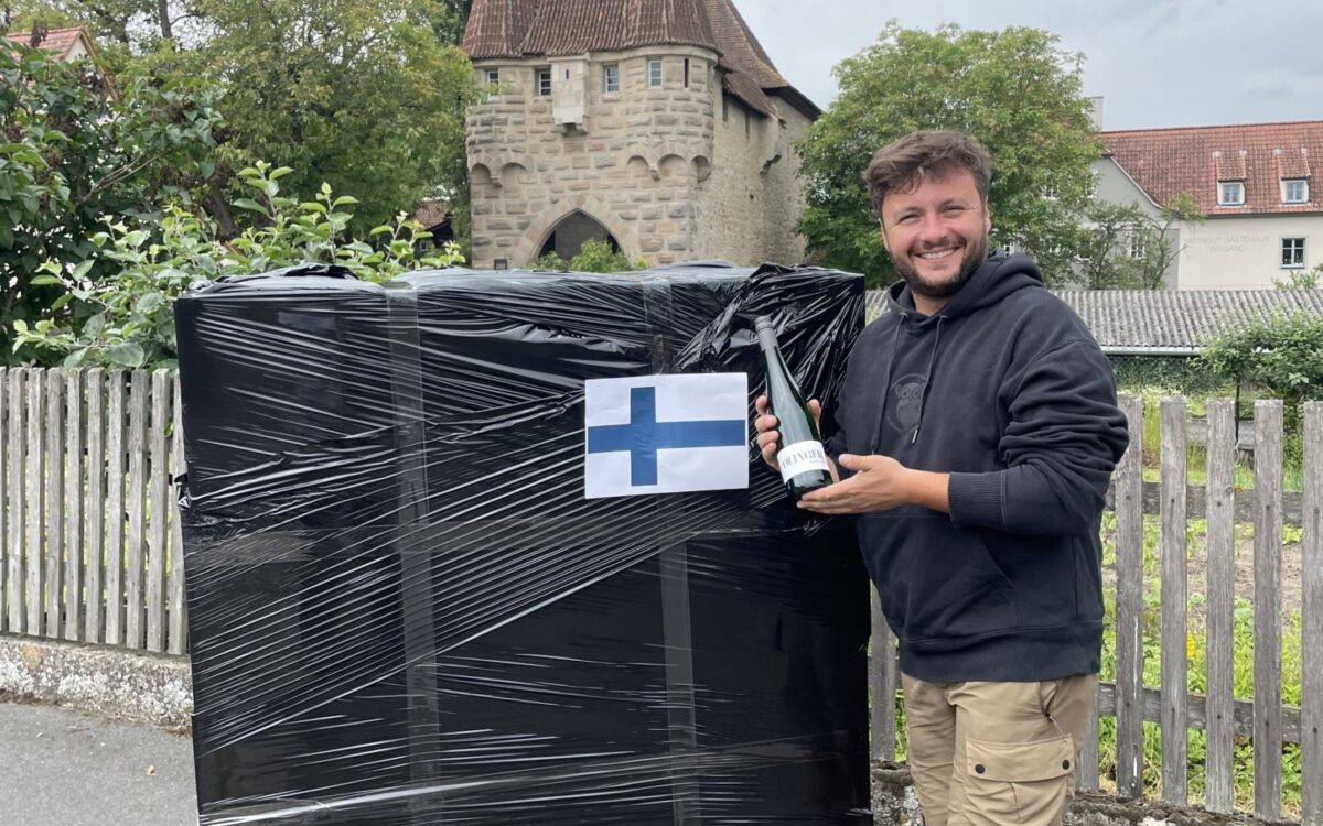 Nicolas Olinger_Weingut Olinger_Iphofen_Riesling fuer Finnar Nicolas Olinger_Weingut Olinger_Iphofen_Riesling fuer Finnar