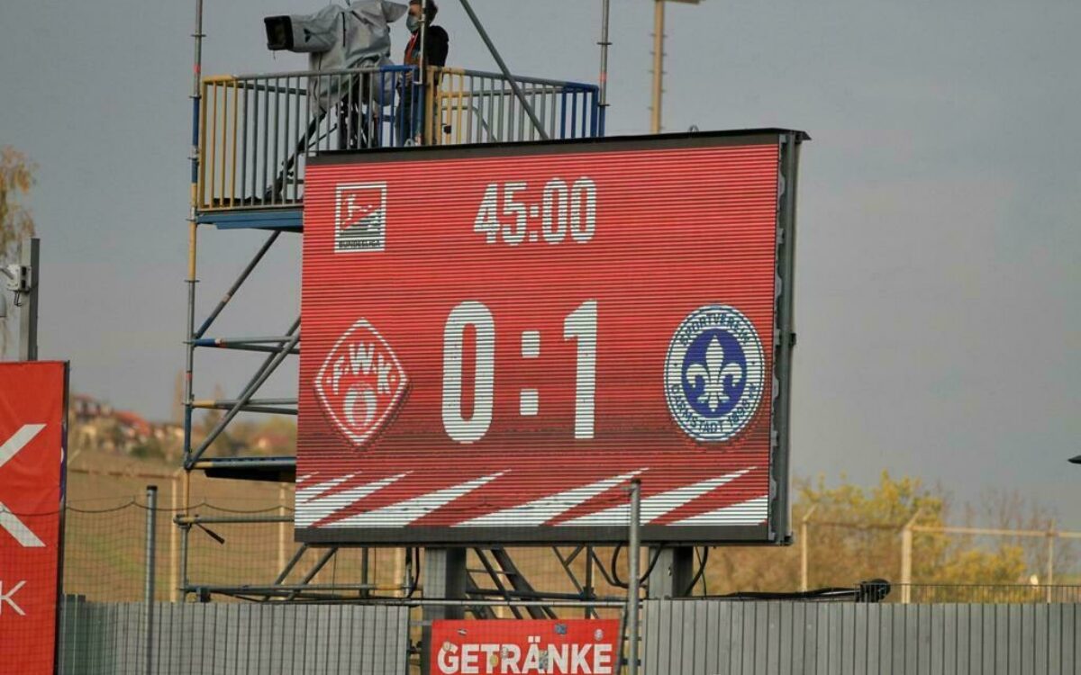Pausenstandt Wuerzburger Kickers Darmstadt Pausenstandt Wuerzburger Kickers Darmstadt