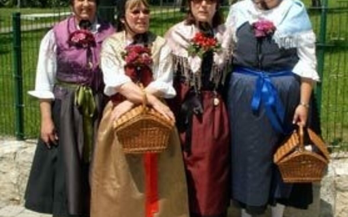 Sommerhausen Frauentracht Sommerhausen Frauentracht