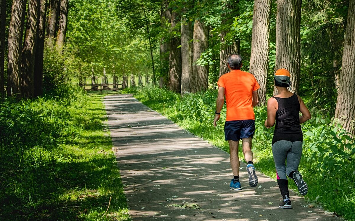 Joggen Laufstrecke - unsplash.com Joggen Laufstrecke - unsplash.com