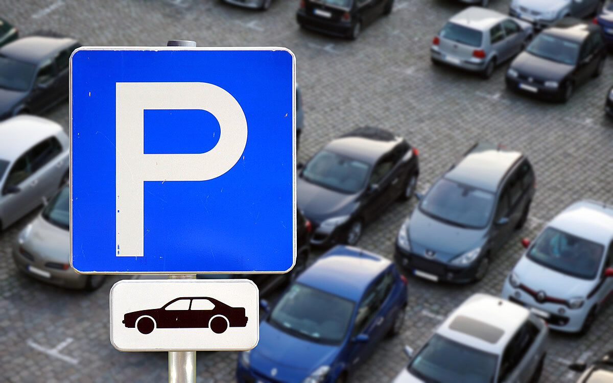 Parken Parkplatz Parkschild - pixabay.com