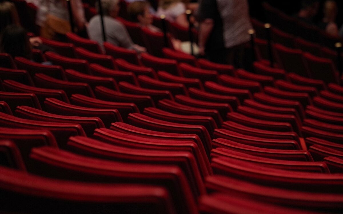 Sitze in einem Theater Sitze in einem Theater