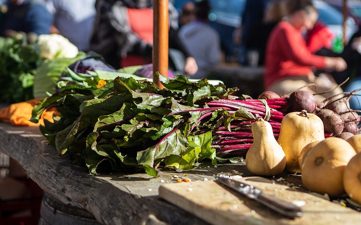 Kürbis kaufen Marktstand Kürbis kaufen Marktstand