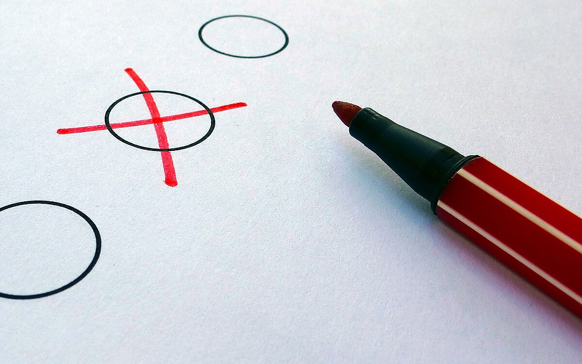 Wahl Stift Kreuz - pixabay.com Wahl Stift Kreuz - pixabay.com