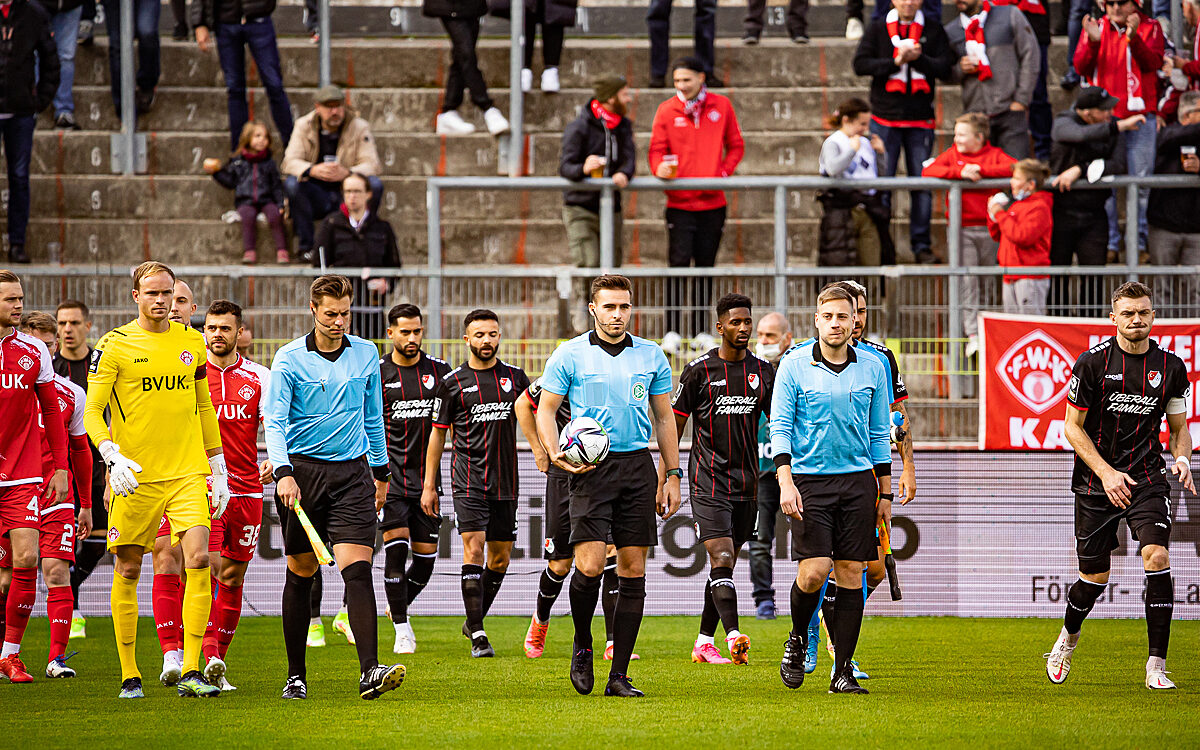 2021 10 23 FWK Kickers 22 2021 10 23 FWK Kickers 22