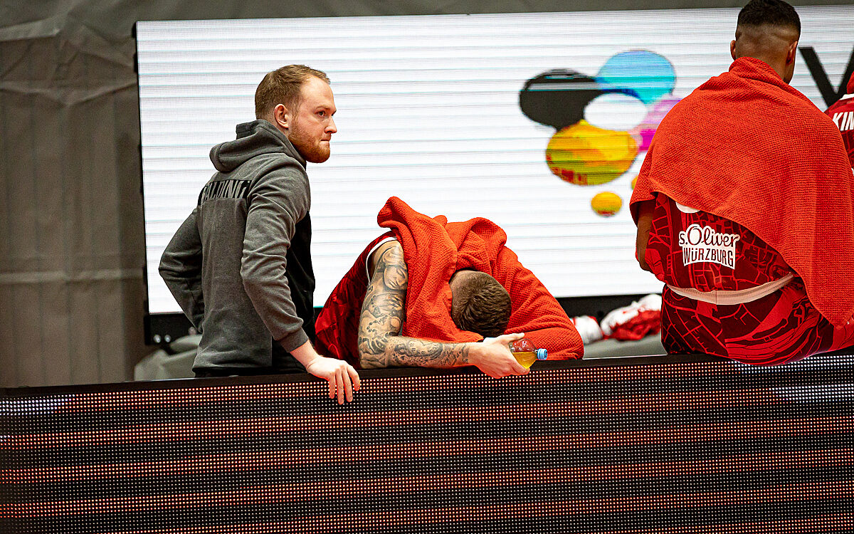 2021 12 12 s Oliver Baskets 42 2021 12 12 s Oliver Baskets 42