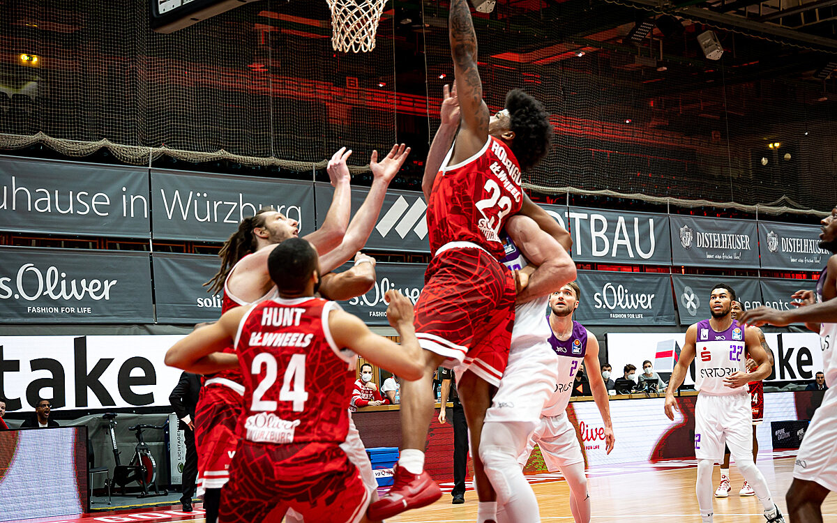 2021 12 27 s Oliver Baskets 11 2021 12 27 s Oliver Baskets 11