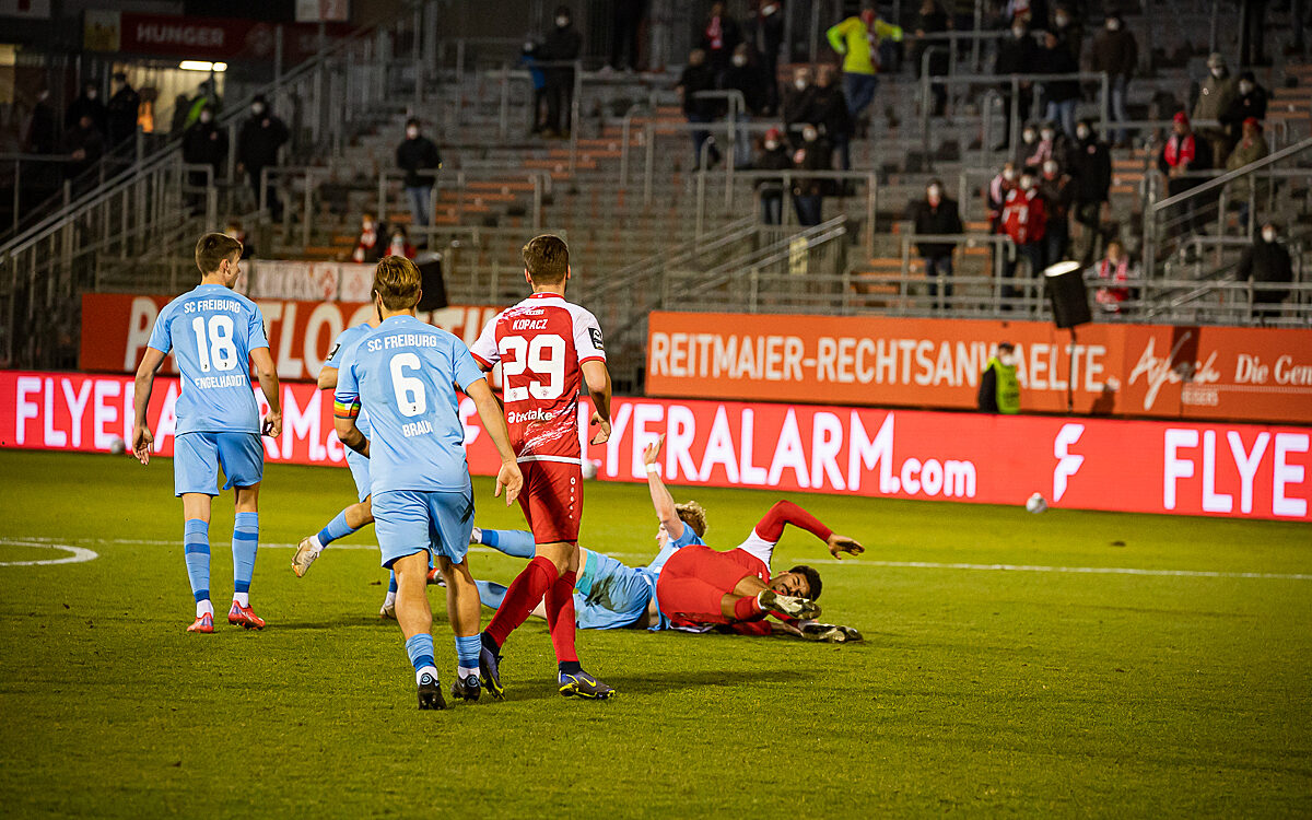 2022 01 28 FWK Kickers 42 2022 01 28 FWK Kickers 42