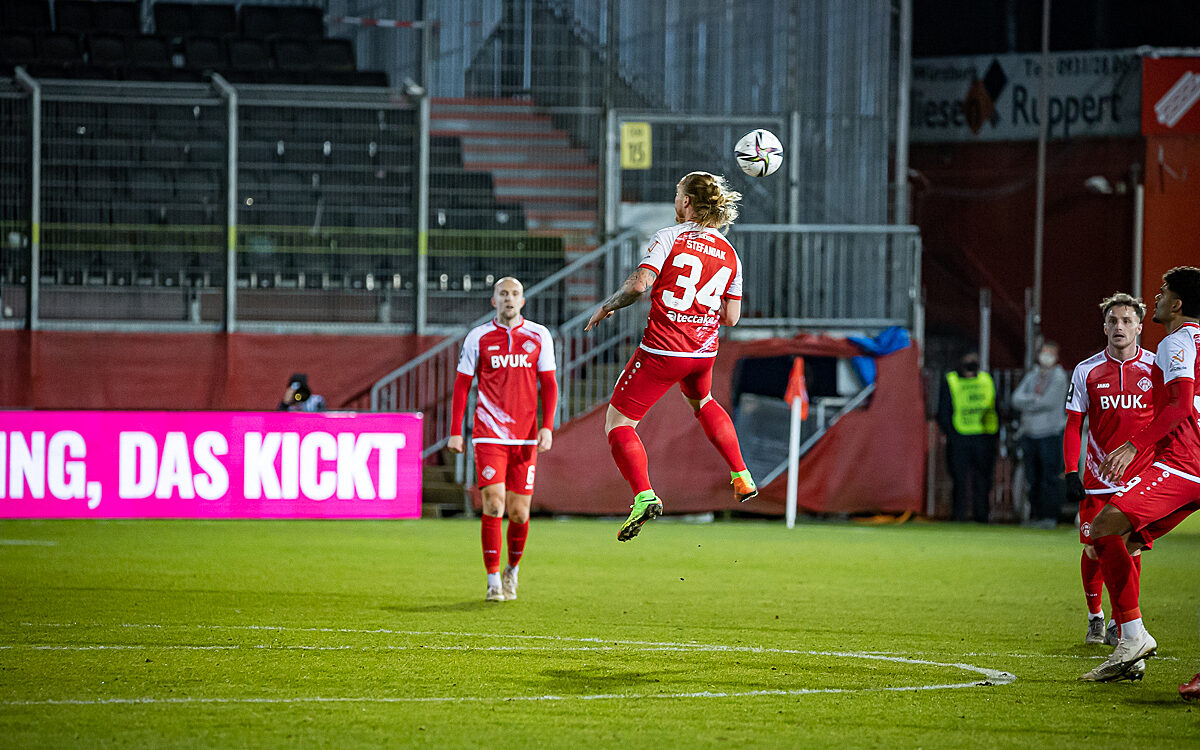 2022 01 28 FWK Kickers 55 2022 01 28 FWK Kickers 55