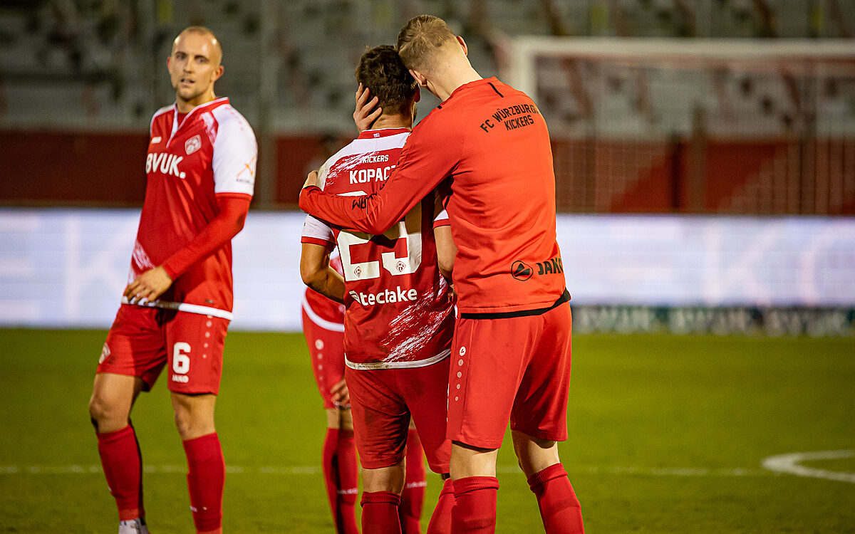 2022 01 28 FWK Kickers 72 2022 01 28 FWK Kickers 72