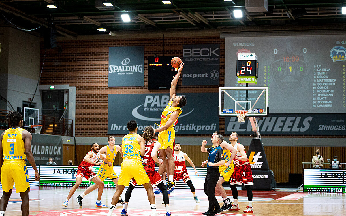 2022 01 30 s Oliver Baskets 14 2022 01 30 s Oliver Baskets 14