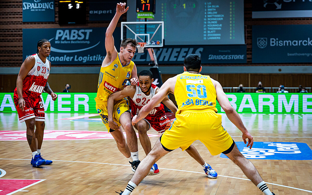 2022 01 30 s Oliver Baskets 19 2022 01 30 s Oliver Baskets 19