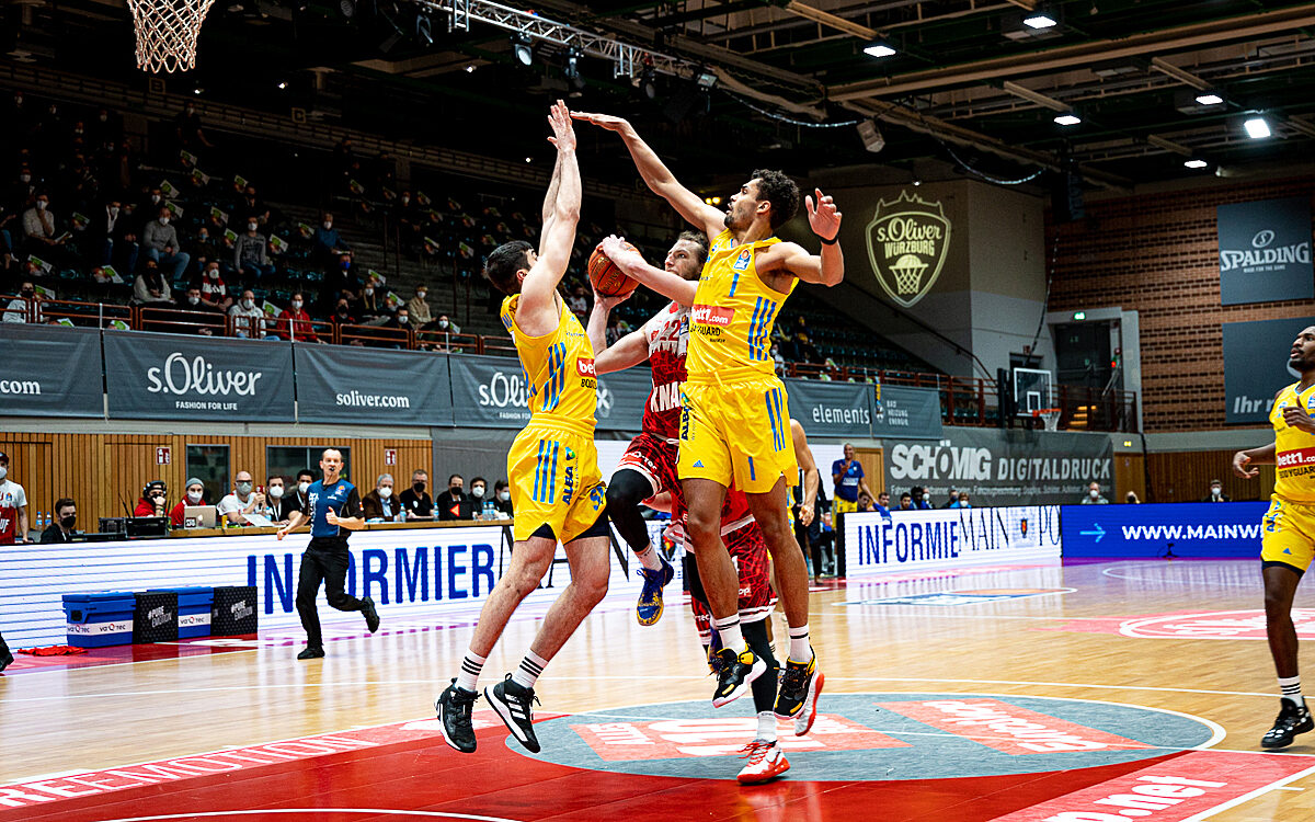 2022 01 30 s Oliver Baskets 38 2022 01 30 s Oliver Baskets 38