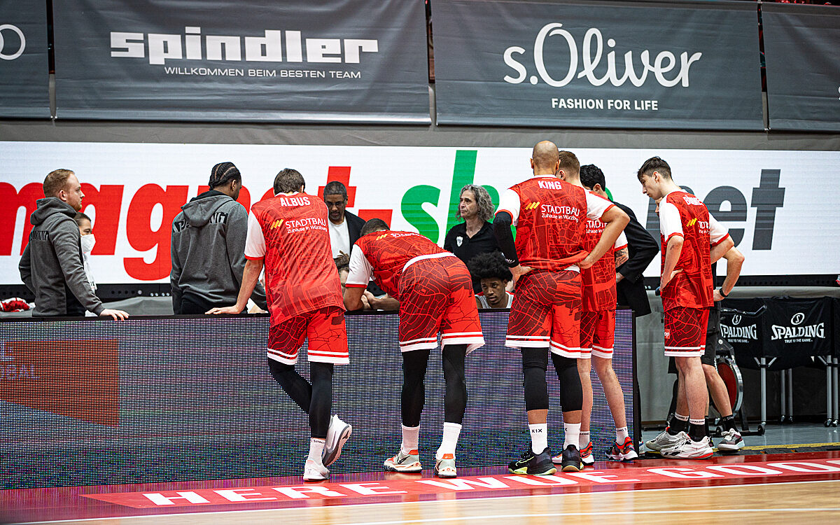 2022 02 06 s Oliver Baskets 23 2022 02 06 s Oliver Baskets 23