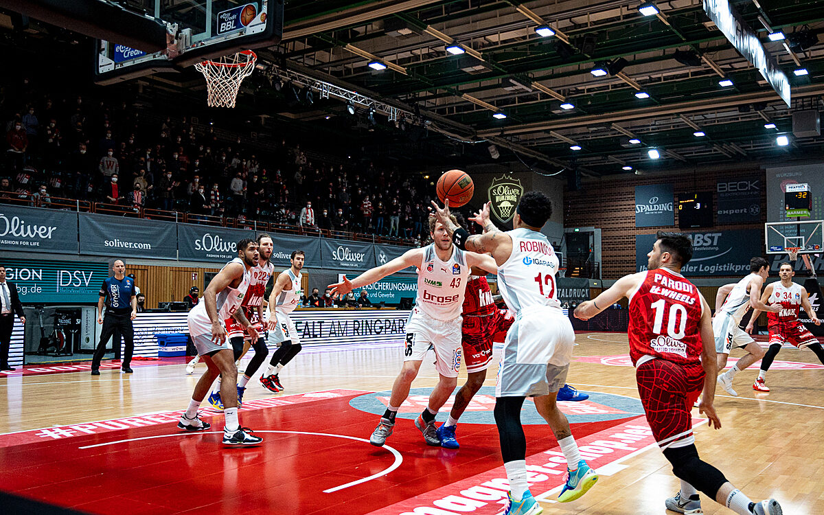 2022 02 06 s Oliver Baskets 27 2022 02 06 s Oliver Baskets 27