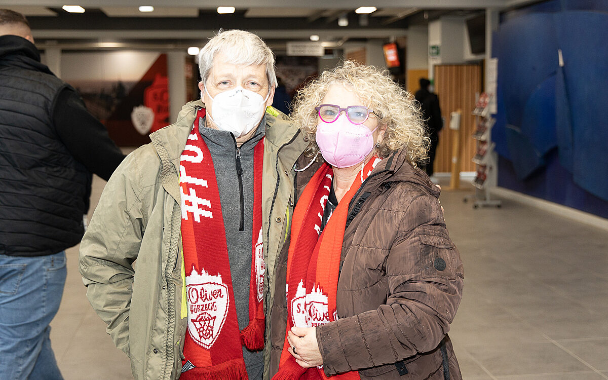 2022 02 06 s Oliver Baskets 3 2022 02 06 s Oliver Baskets 3