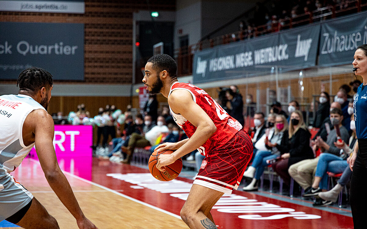 2022 02 06 s Oliver Baskets 30 2022 02 06 s Oliver Baskets 30