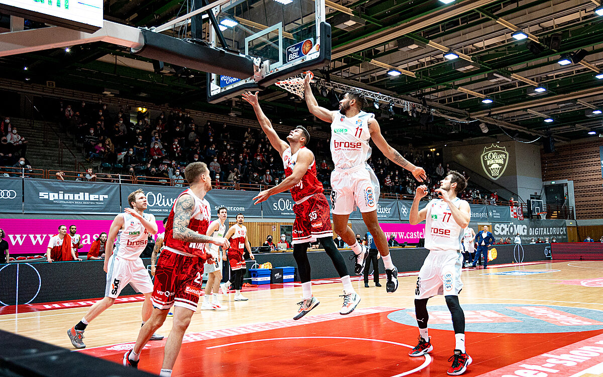 2022 02 06 s Oliver Baskets 49 2022 02 06 s Oliver Baskets 49