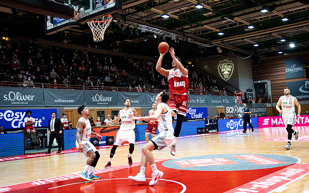 2022 02 06 s Oliver Baskets 52 2022 02 06 s Oliver Baskets 52