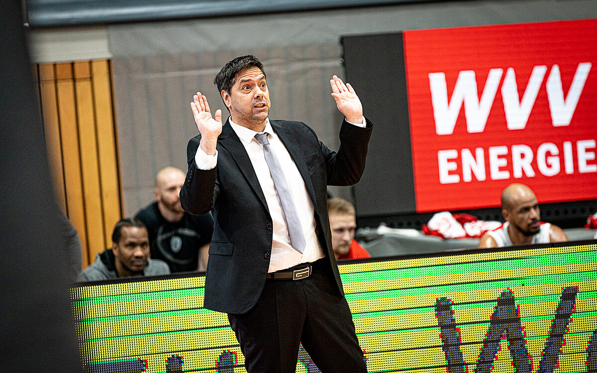 2022 02 06 s Oliver Baskets 57 2022 02 06 s Oliver Baskets 57