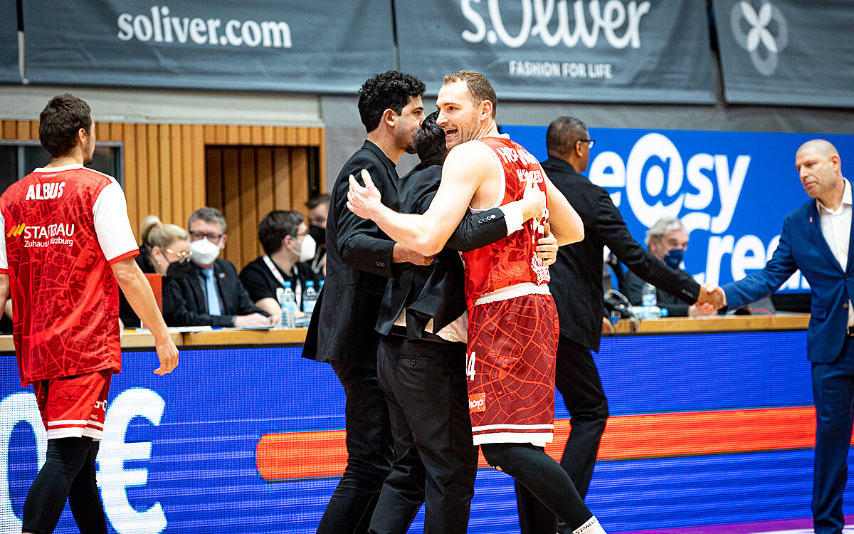 2022 02 06 s Oliver Baskets 80 2022 02 06 s Oliver Baskets 80