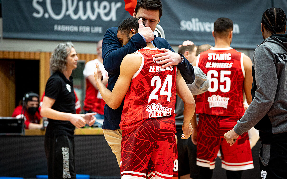 2022 02 06 s Oliver Baskets 83 2022 02 06 s Oliver Baskets 83