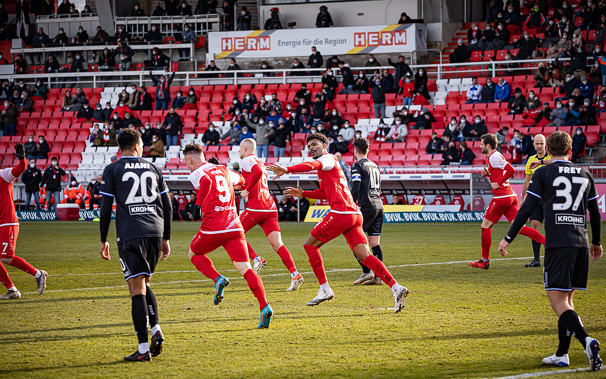 2022 02 12 FWK Kickers 115 2022 02 12 FWK Kickers 115