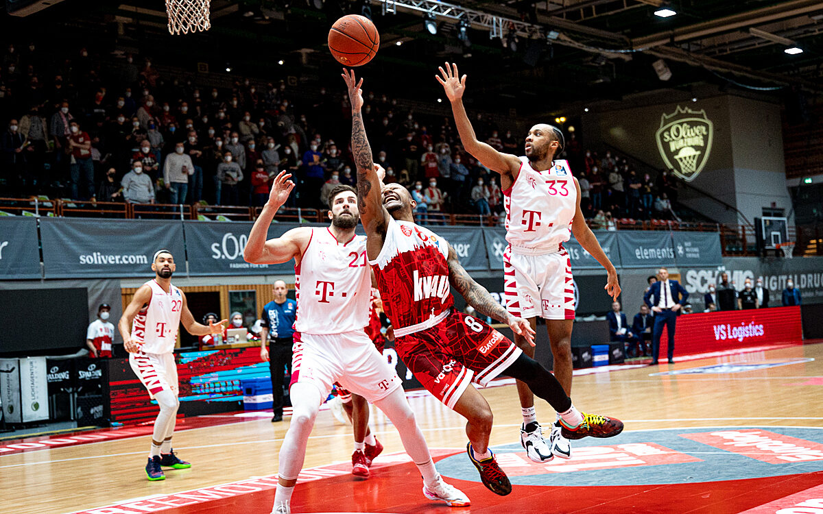 2022 02 16 s Oliver Baskets 24 2022 02 16 s Oliver Baskets 24