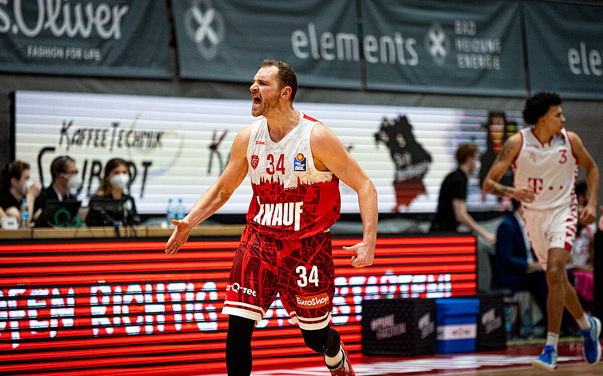 2022 02 16 s Oliver Baskets 44 2022 02 16 s Oliver Baskets 44