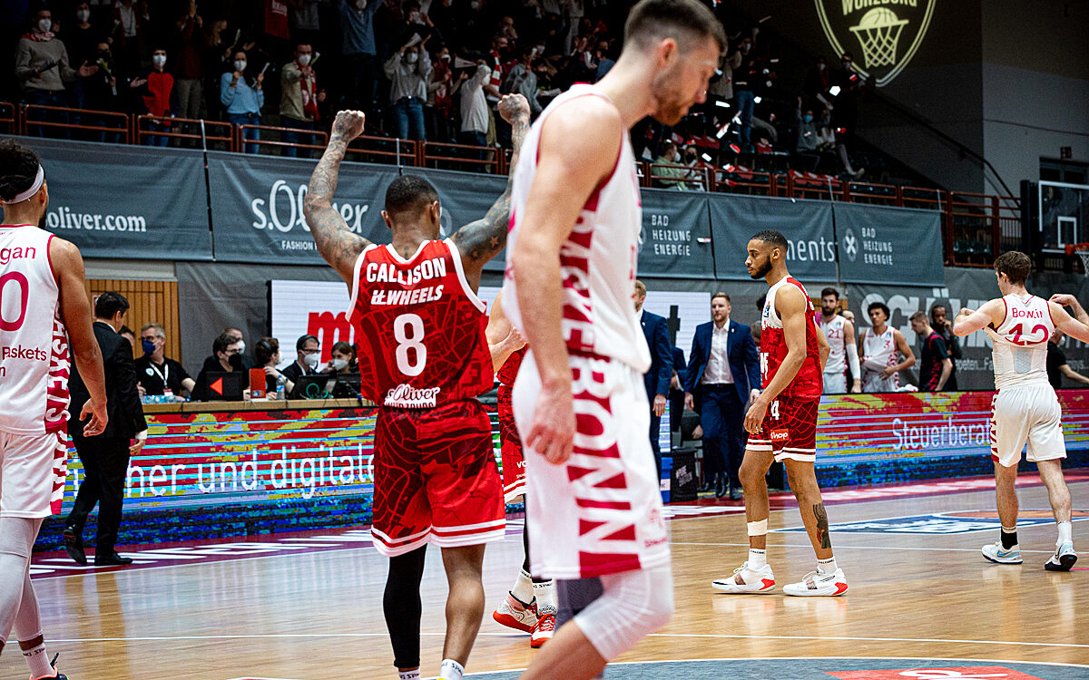 2022 02 16 s Oliver Baskets 54 2022 02 16 s Oliver Baskets 54