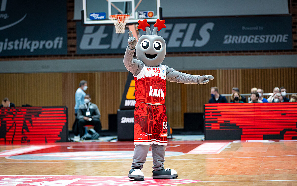 2022 03 19 s Oliver Baskets 23 2022 03 19 s Oliver Baskets 23