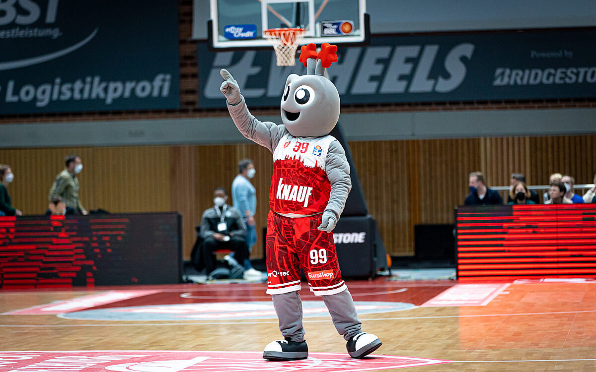 2022 03 19 s Oliver Baskets 24 2022 03 19 s Oliver Baskets 24