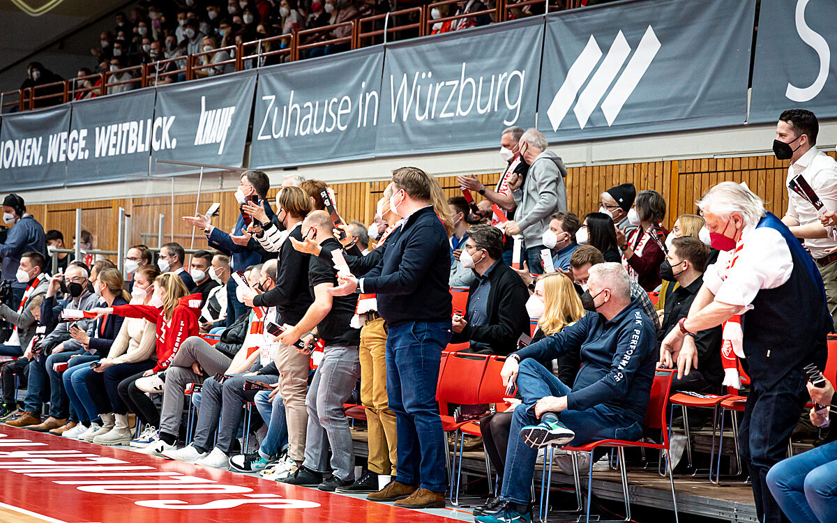 2022 03 19 s Oliver Baskets 42 2022 03 19 s Oliver Baskets 42