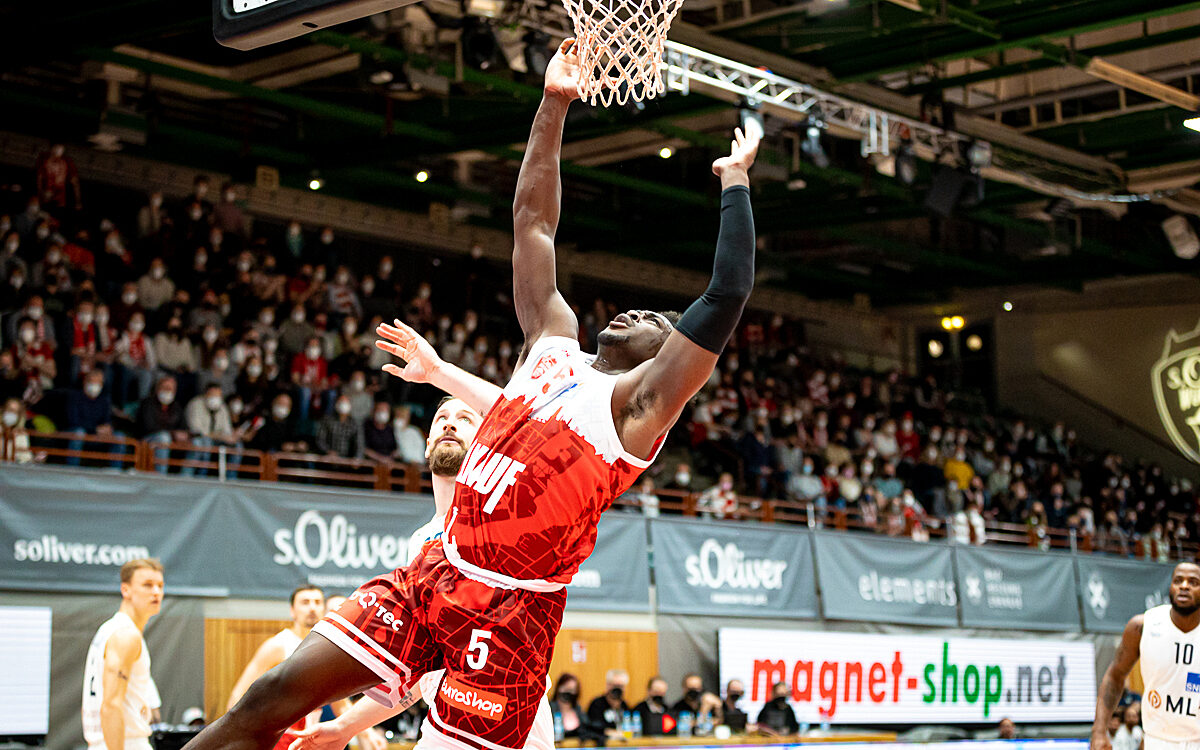 2022 03 19 s Oliver Baskets 44 2022 03 19 s Oliver Baskets 44