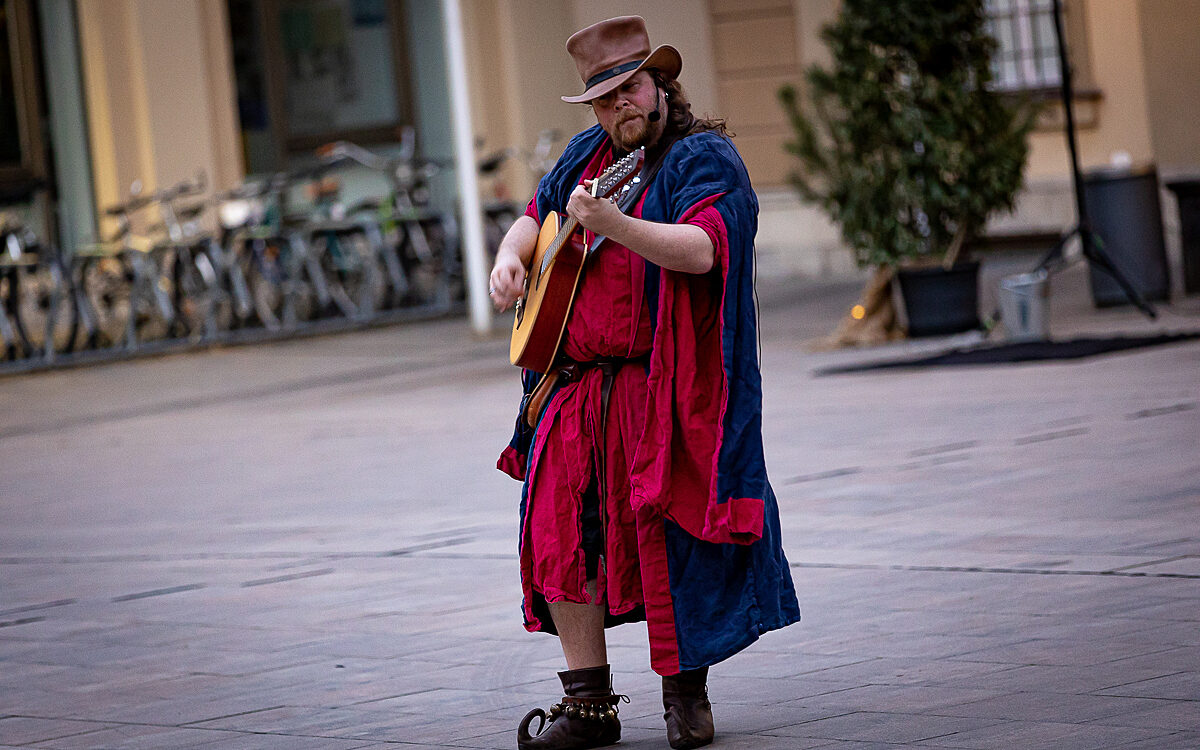 2022 03 27 Feuershow Rathausplatz 2 2022 03 27 Feuershow Rathausplatz 2