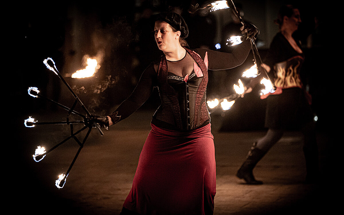 2022 03 27 Feuershow Rathausplatz 38 2022 03 27 Feuershow Rathausplatz 38