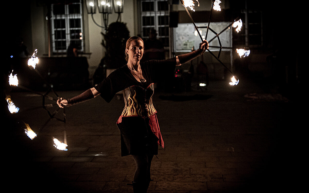 2022 03 27 Feuershow Rathausplatz 49 2022 03 27 Feuershow Rathausplatz 49