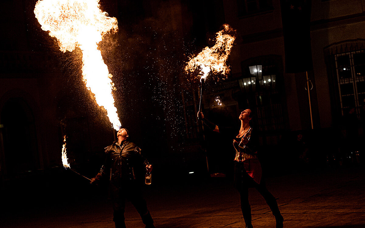 2022 03 27 Feuershow Rathausplatz 57 2022 03 27 Feuershow Rathausplatz 57