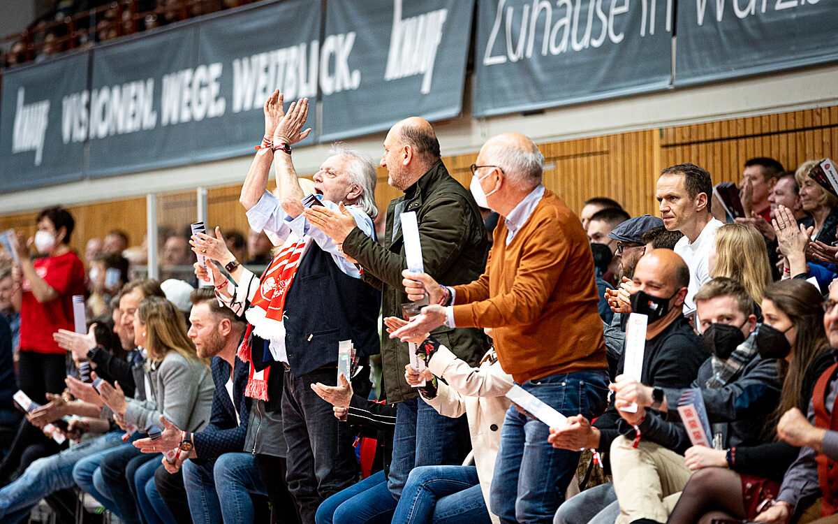 2022 04 03 s Oliver Baskets 44 2022 04 03 s Oliver Baskets 44