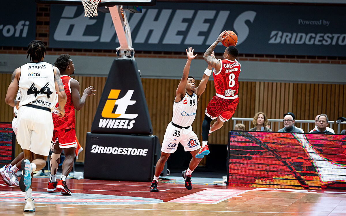 2022 04 03 s Oliver Baskets 52 2022 04 03 s Oliver Baskets 52