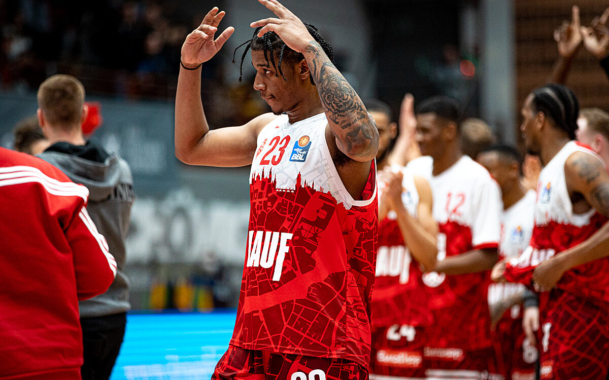 2022 04 03 s Oliver Baskets 72 2022 04 03 s Oliver Baskets 72