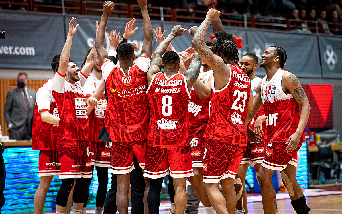 2022 04 03 s Oliver Baskets 90 2022 04 03 s Oliver Baskets 90