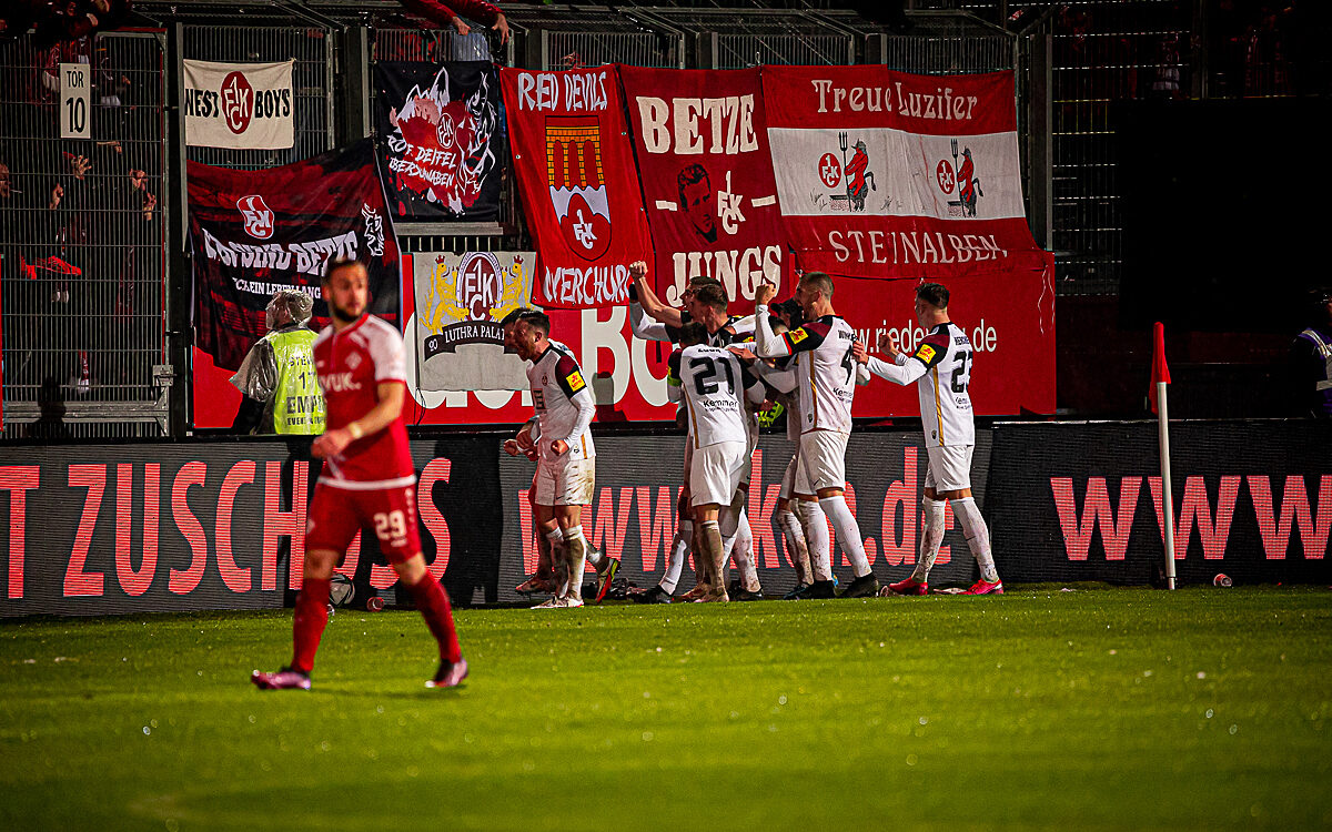 2022 04 08 FWK Kickers 37 2022 04 08 FWK Kickers 37